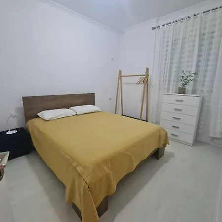 Cozy 16 - Pazariri D Apartment